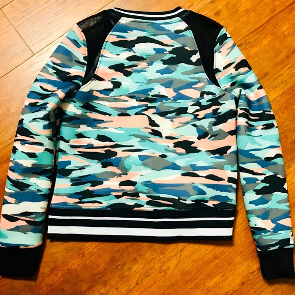 C&C California Ritzy Dream Sweater - Picture 2 of 4